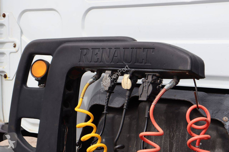 Tahač Renault HD300-19T