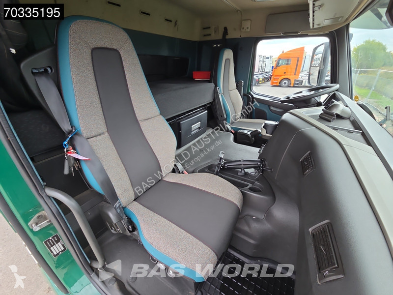 Camion Volvo 460 6X2 700cm platform...