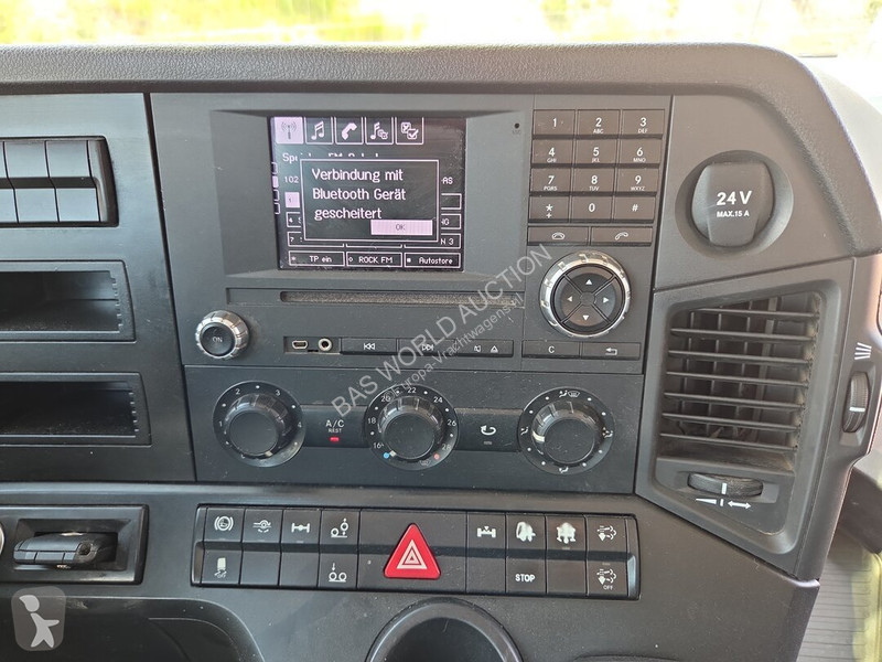 Lastbil Mercedes 2533