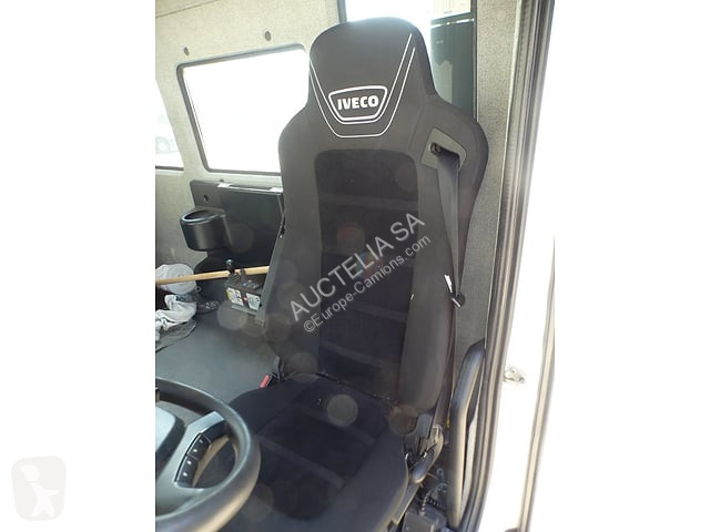Iveco 310 truck