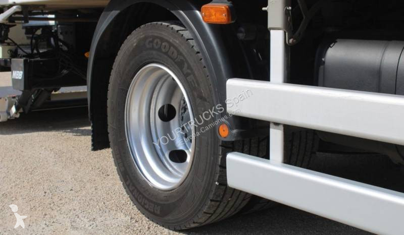 Camión Iveco ML 75 E 17