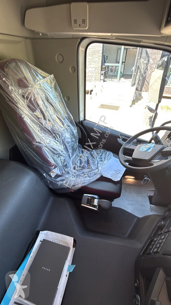 Volvo 500 Volvo 13 500 8X4 Euro 6e L13...