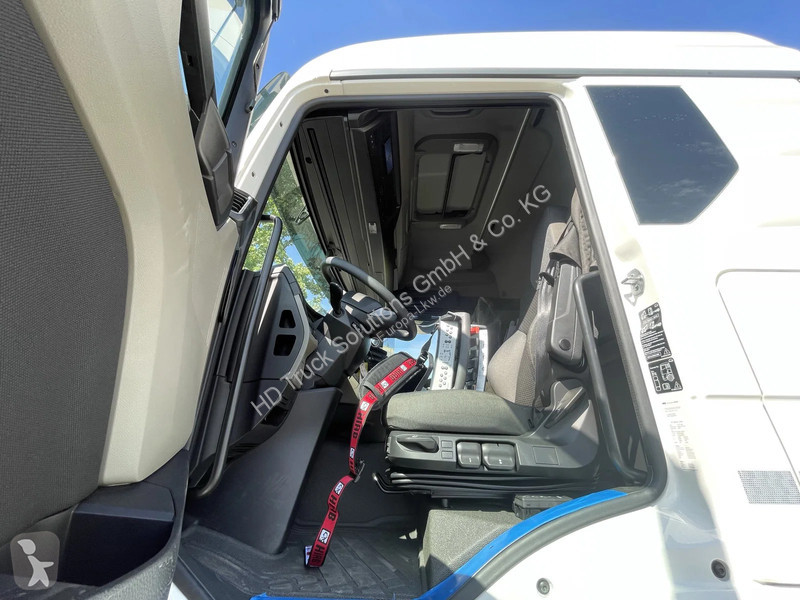 Lastbil MAN 26.520 MAN  26.520 6X2-4 LL CC Euro...