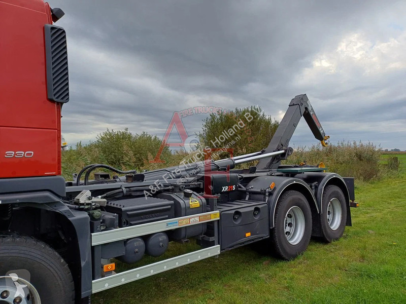 Kamion Volvo 330 HIAB XR21 6x4 (Ex. Brandweer)
