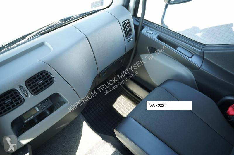 Kamion Renault / D 280 / CHŁODNIA - 6,7 M /...