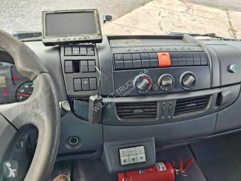 شاحنة Iveco 140 E 19