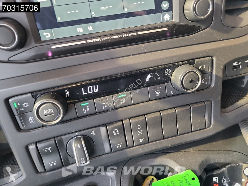 Scania P500 P 6X2 2500kg adebordwand...