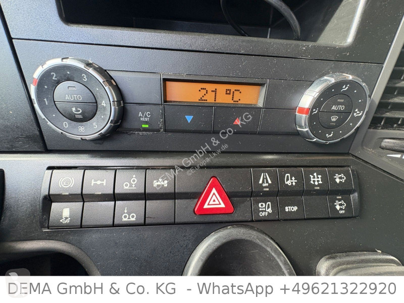 شاحنة Mercedes...