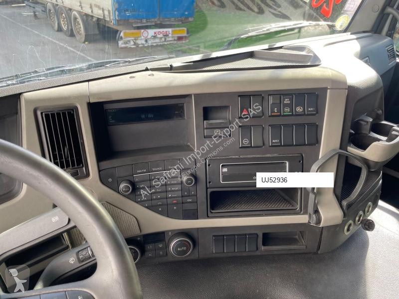 Lastbil Volvo FM 330