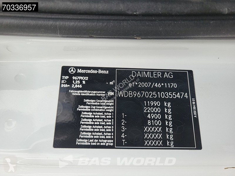 Kamion Mercedes 1218 4X2 12tonner 1500kg...
