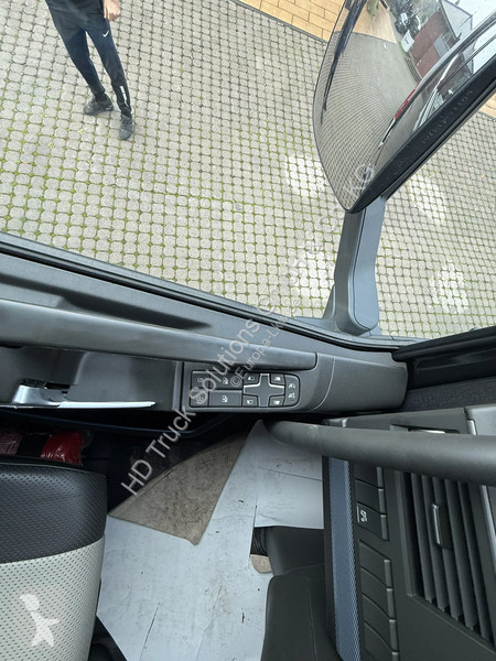 Vrachtwagen Volvo 540  540 6x4 P HD TRUCK...