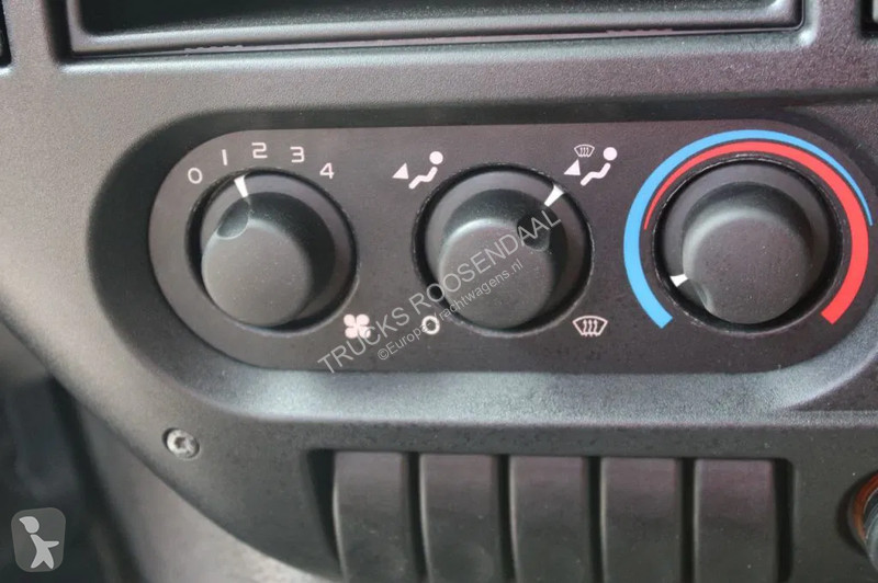 Kamion DAF 220 + lift + euro 5