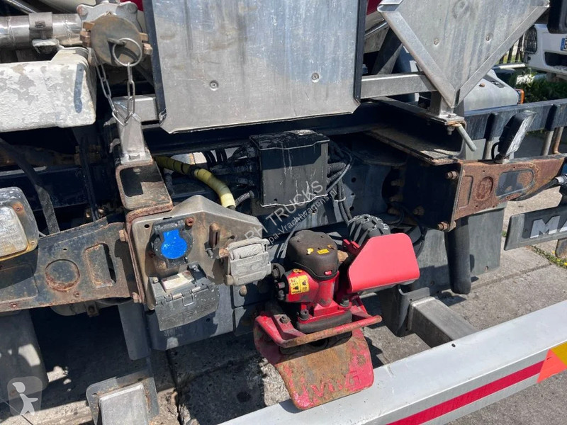 Lastbil MAN 26.560 6X2 EURO 6 - 11.500L VACUUM...