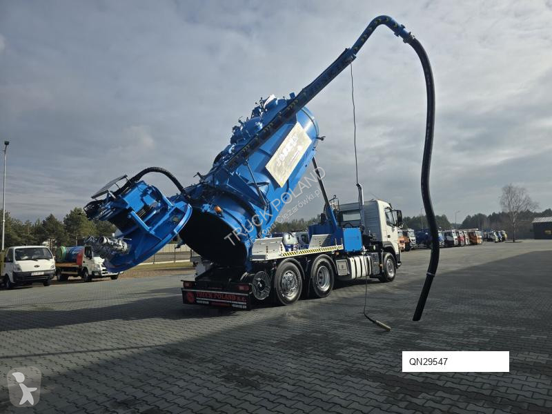 شاحنة Volvo JOSKIN
