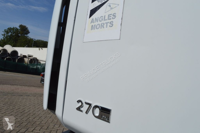 Vrachtwagen Renault 270 * MANUAL * EURO5 * 4X2 *