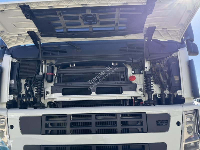 Kamion Volvo 360 FM
