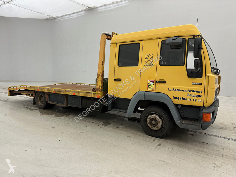 Camion MAN 8.224