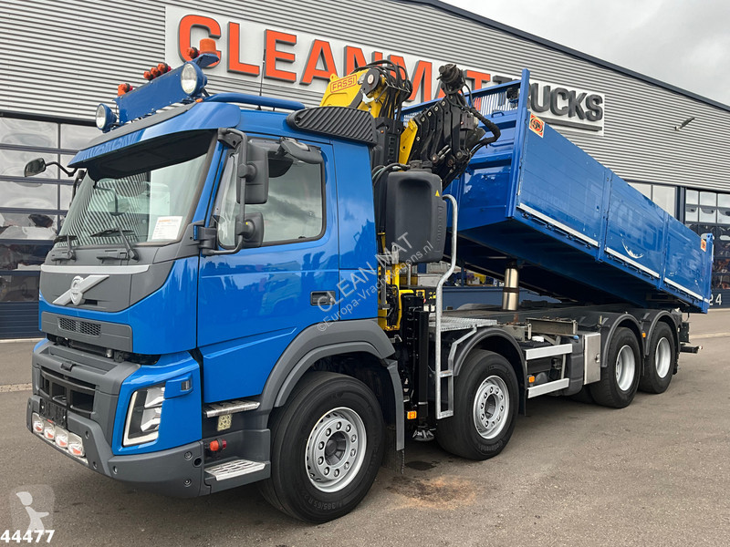 Kamion Volvo 540 8x4 Euro 6 Fassi 36 Tonmeter...