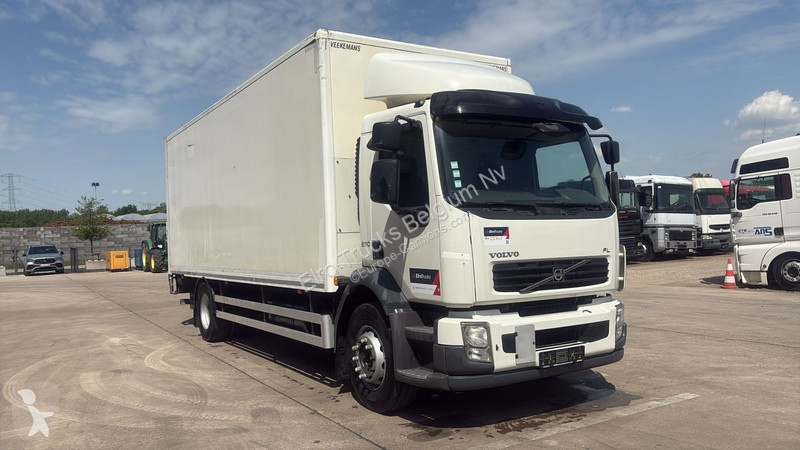 Camion Volvo FL 260 (LIFT 2000 KG / PERFECT...