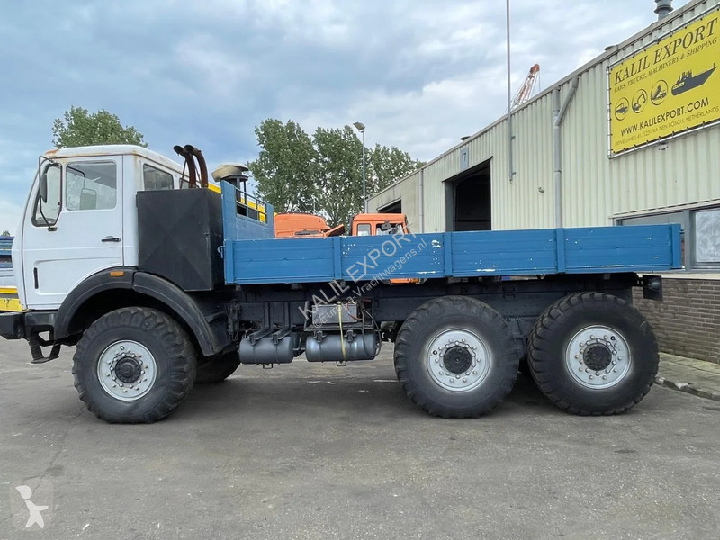 Vrachtwagen Mercedes Open Box 6x6 V8 Full Steel...