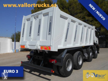 Camión volquete Iveco nuevo