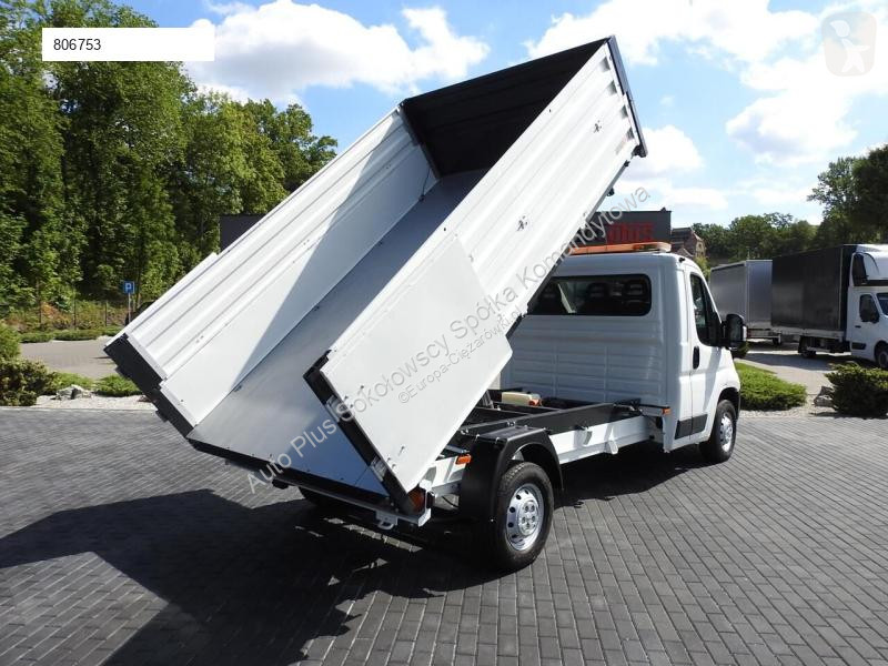 Véhicule utilitaire Peugeot BOXER WYWROTKA...