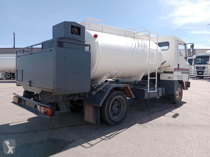 Camion Nissan