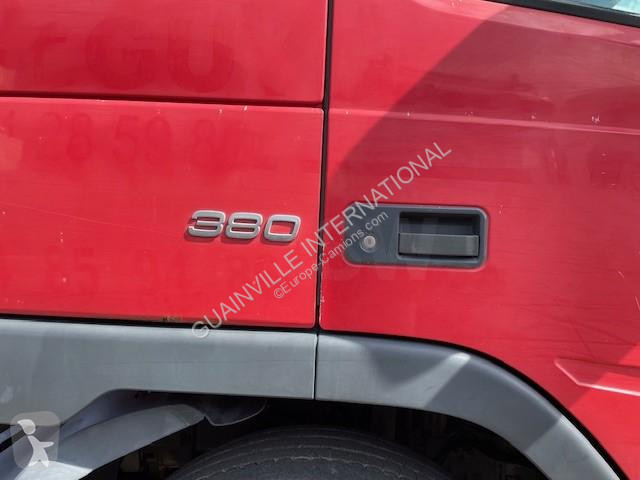 Camion Volvo 380