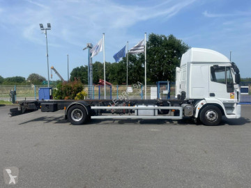 Camion porte containers Iveco