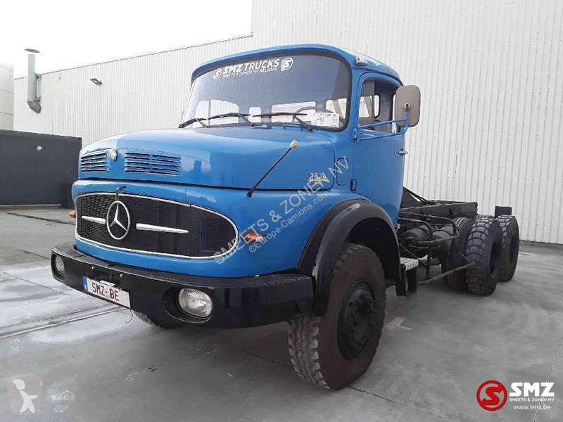 Camion Mercedes LAK Restauriert