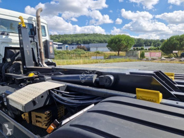Camion polybenne MAN