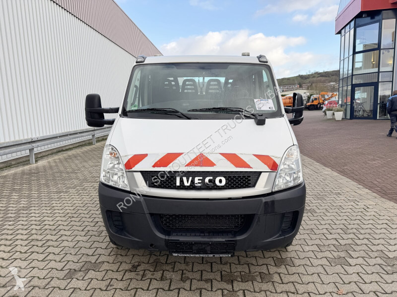 Camion Iveco Daily 70C14D 4x2 Doka Daily 70C14D...