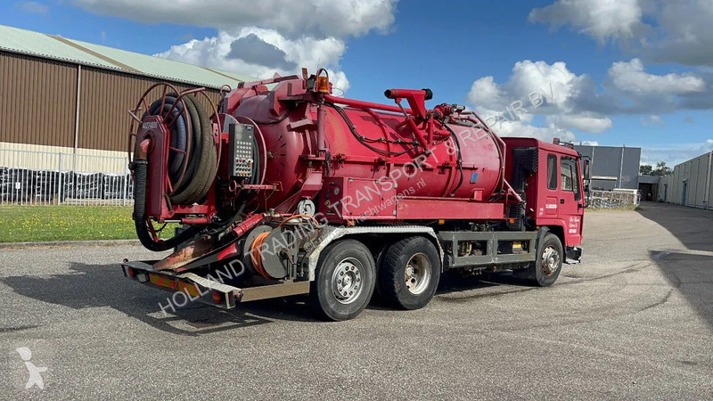 Kamion Volvo FL 7  Vacuum toilet tanker 8000 liter