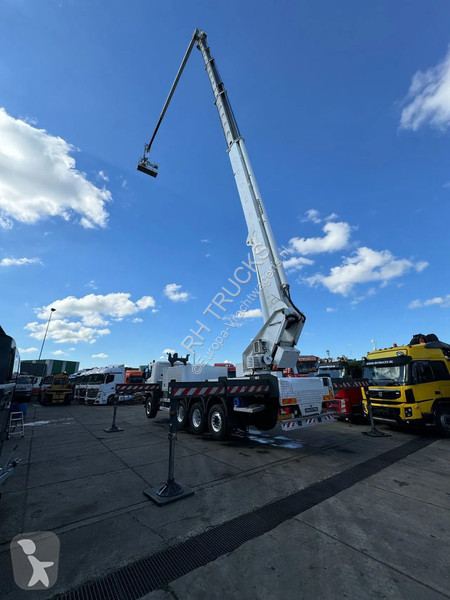Camion Scania P400 8X4 MUTITE J360 60METER EURO 5