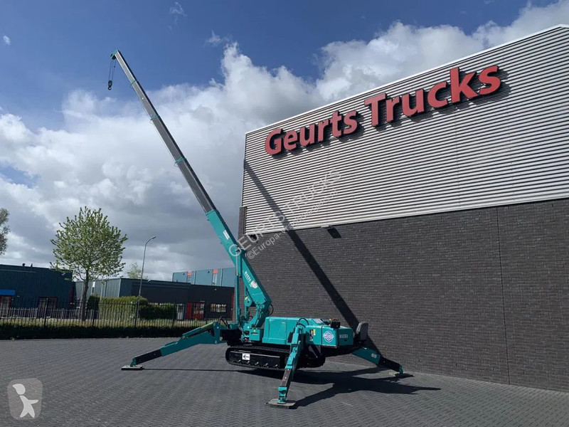 Kraan CRAWLER CRANE/KRAN/MONTAGEKRAN CRAWLER...