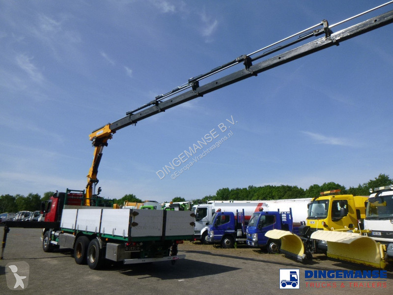 Camion Volvo 440 6x2 Euro 4 + Effer 350.11/6S