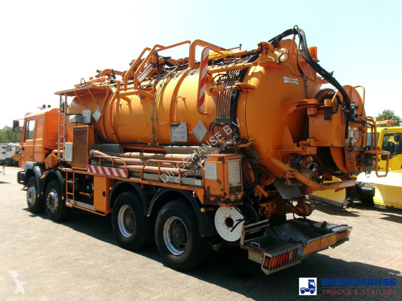 Camion MAN 8x4 Euro 2 vacuum tank ADR 15 m3 / 2...