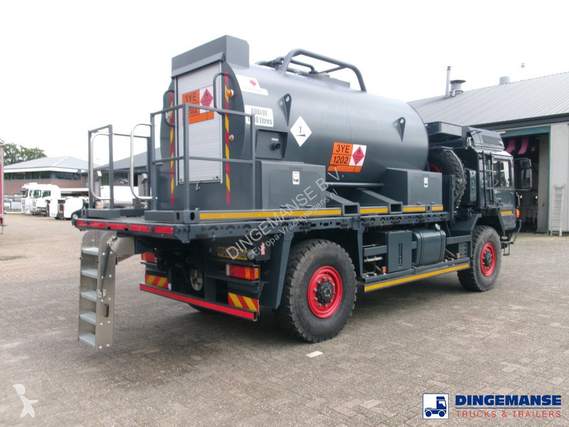 Camion MAN HX 18.330 4X4 RHD fuel tank 5.5 m3