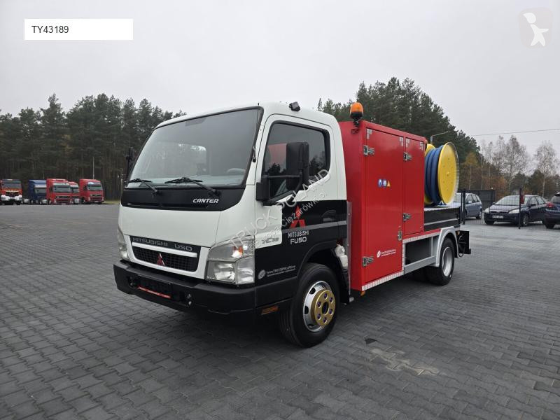 شاحنة Mitsubishi RIONED