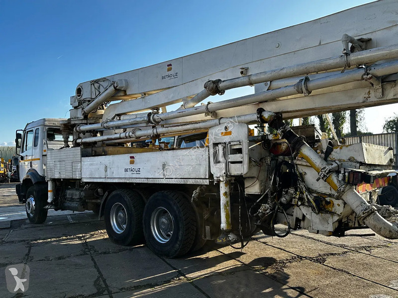 Camión Mercedes SK 6X4 LSB 36M BETONPOMP 370 BAR