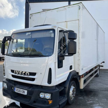 Camión furgón Iveco