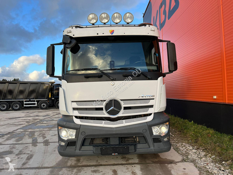 Kamion Mercedes 1827 4x2 BOX L=7560 mm