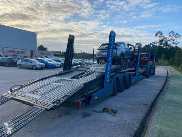Camion porte voitures Volvo