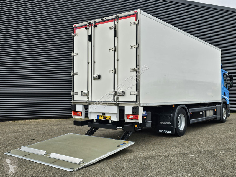 Camion Scania P250 4X2 / FRIGOBOCK / BW