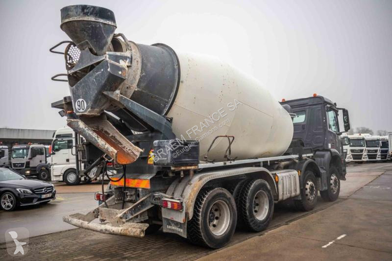 Camion Mercedes  AROCS 3236 BB+LIEBHERR 9M3
