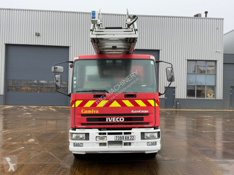 Camion Iveco 130E23 4x2 Firetruck