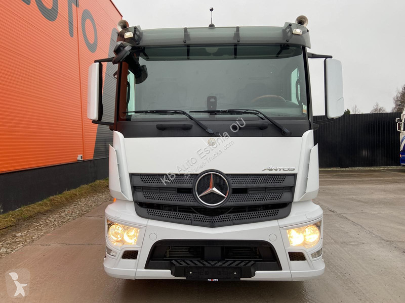 Kamion Mercedes 1827 4x2 BOX L=7538 mm