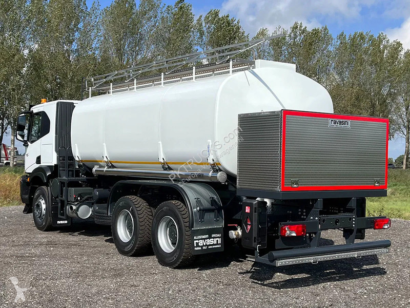 Camión Iveco T-Way AT380T47H Fuel Tank Truck (2...