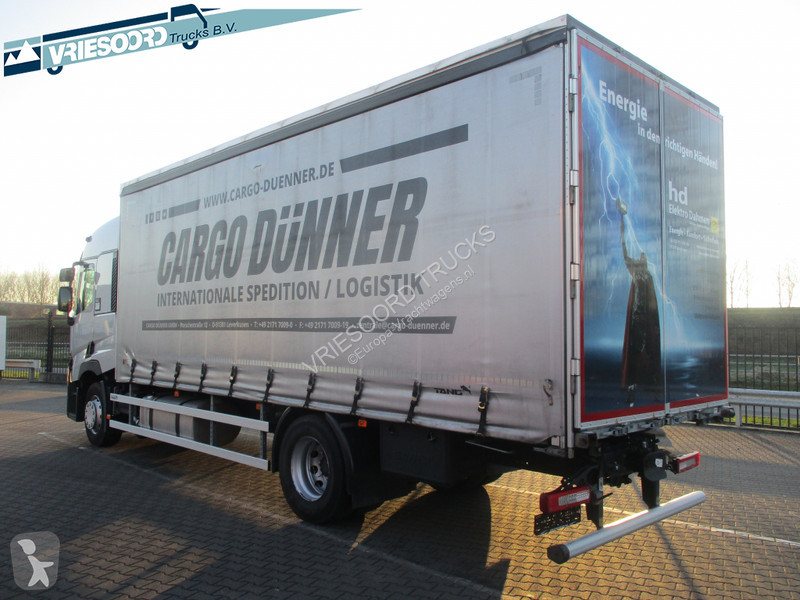 Camion Renault T HD002