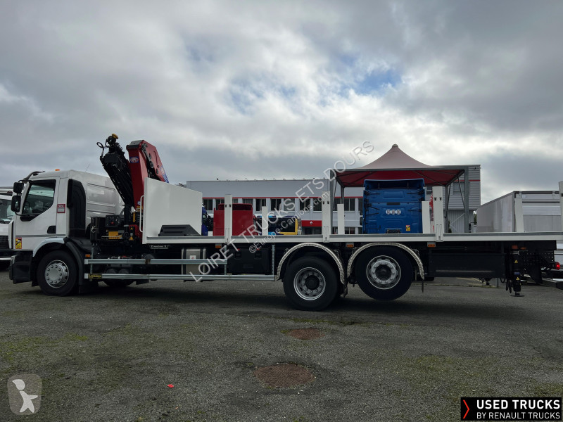 Camion Renault D Wide